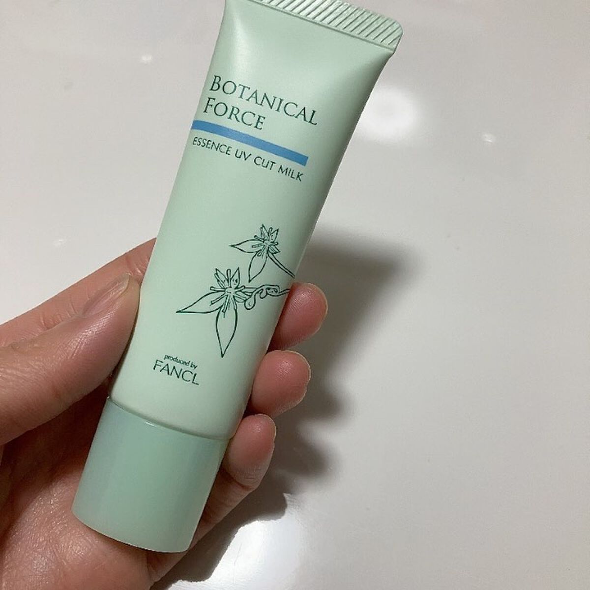 つやつやトーンアップUV/ボタニカルフォース/化粧下地を使ったクチコミ（3枚目）