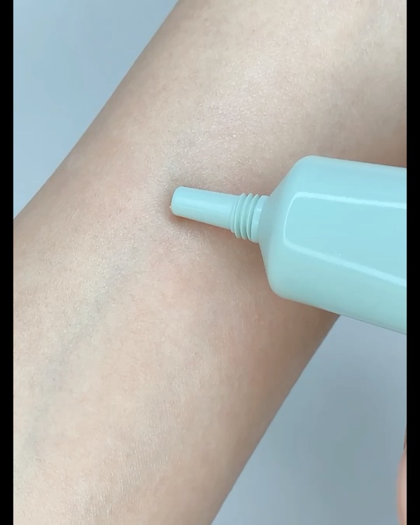 うるおい整う クリーム下地/FASIO/化粧下地の動画クチコミ4つ目