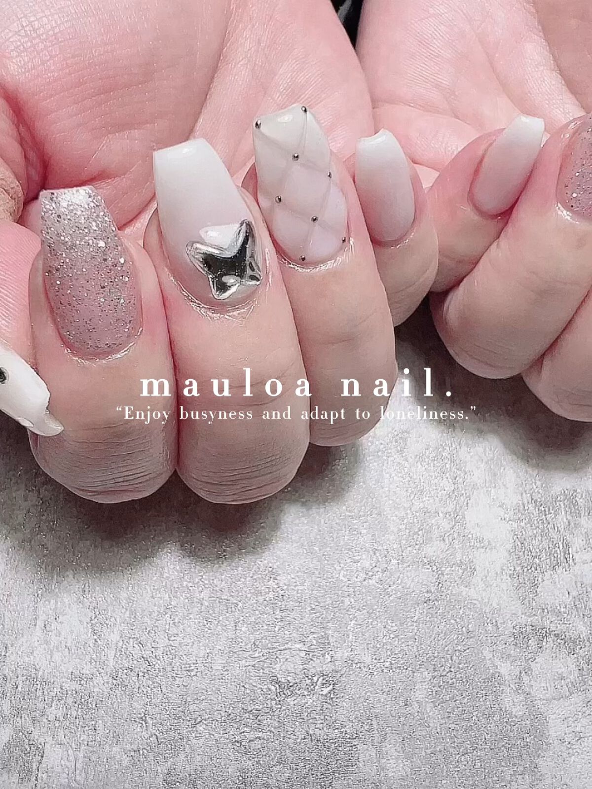 #ネイル,#冬ネイル,#アートネイル,#海ネイル,#ミラーアートネイル,#ニュアンスネイル,#くすみカラーネイル,#サマーネイル,#ジュエリーネイル,#ミラーネイル,#牛柄ネイル,#スタッズネイル,#太陽ネイル,#天王寺ネイル,#シンプルネイル,#結晶ネイル,#手書きネイルのネイルデザイン