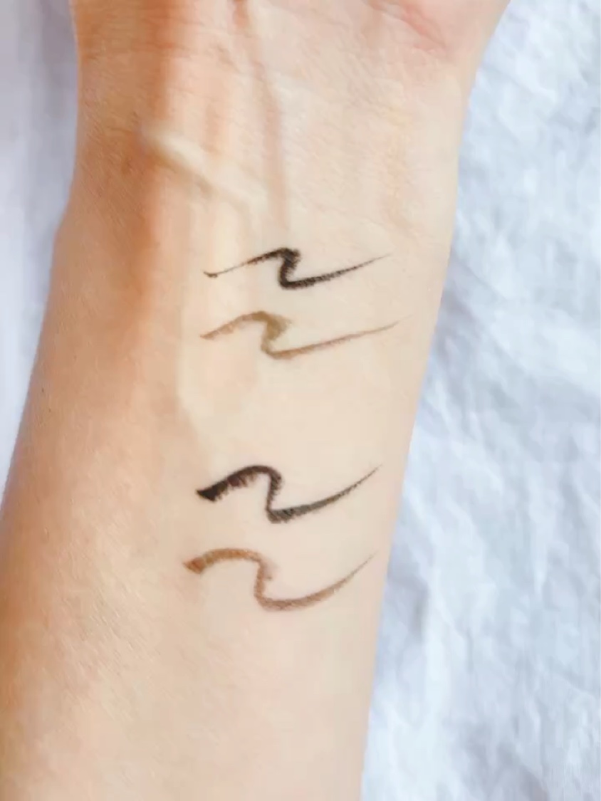 ザファーストスリムペンアイライナー/MERZY/リキッドアイライナーの動画クチコミ1つ目