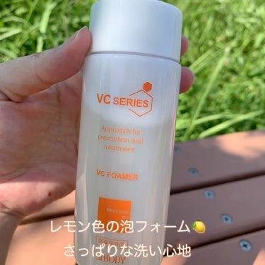 VCシリーズ 薬用VC泡フォーマーのクチコミ「♡ ••┈┈┈┈┈┈┈┈•• ♡

シーボディ 
薬用VC泡フォーマー

.
暑くなってくると.....」（2枚目）