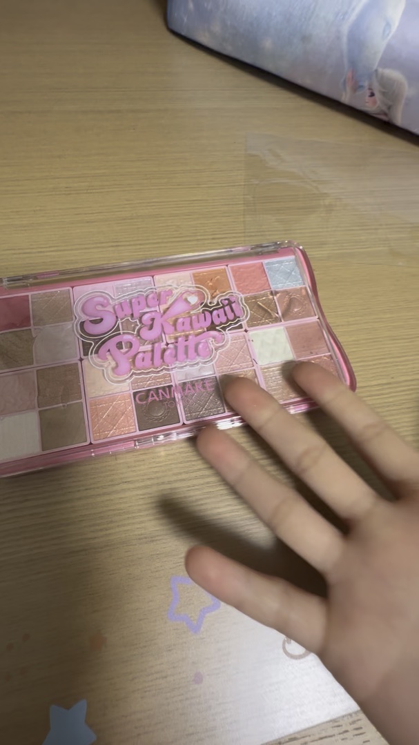 スーパーかわいい！パレット/キャンメイク/アイシャドウの人気ショート動画