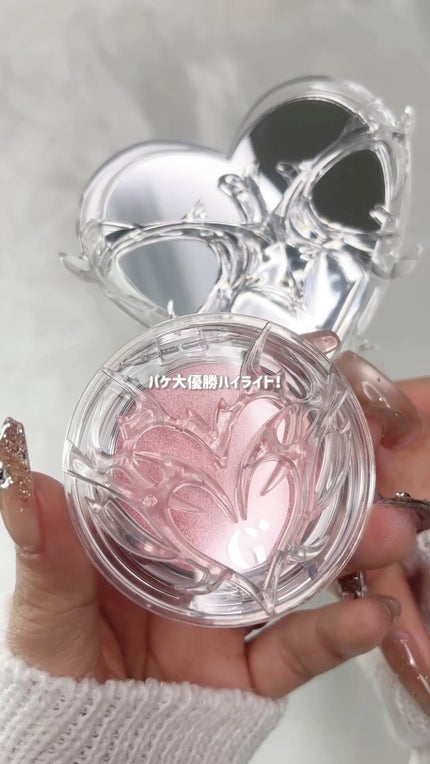 Too Shiny Highlighter/Glint/パウダーハイライトの人気ショート動画