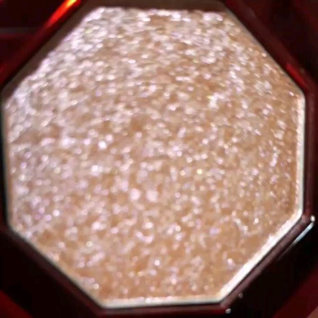 パラダイスインテンス シングルアイシャドウ/DEAR DAHLIA/単色アイシャドウを使ったクチコミ（3枚目）