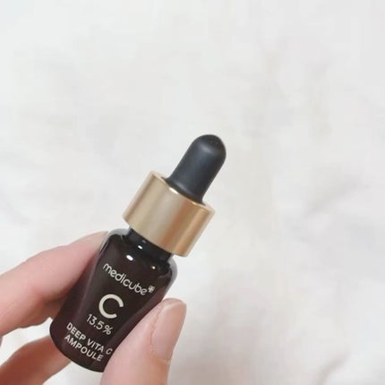 ディープビタCアンプル/MEDICUBE/美容液の人気ショート動画