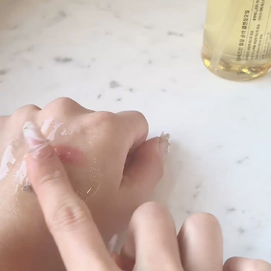 1番 さっぱりすっきりクレンジングオイル/numbuzin/オイルクレンジングの動画クチコミ1つ目