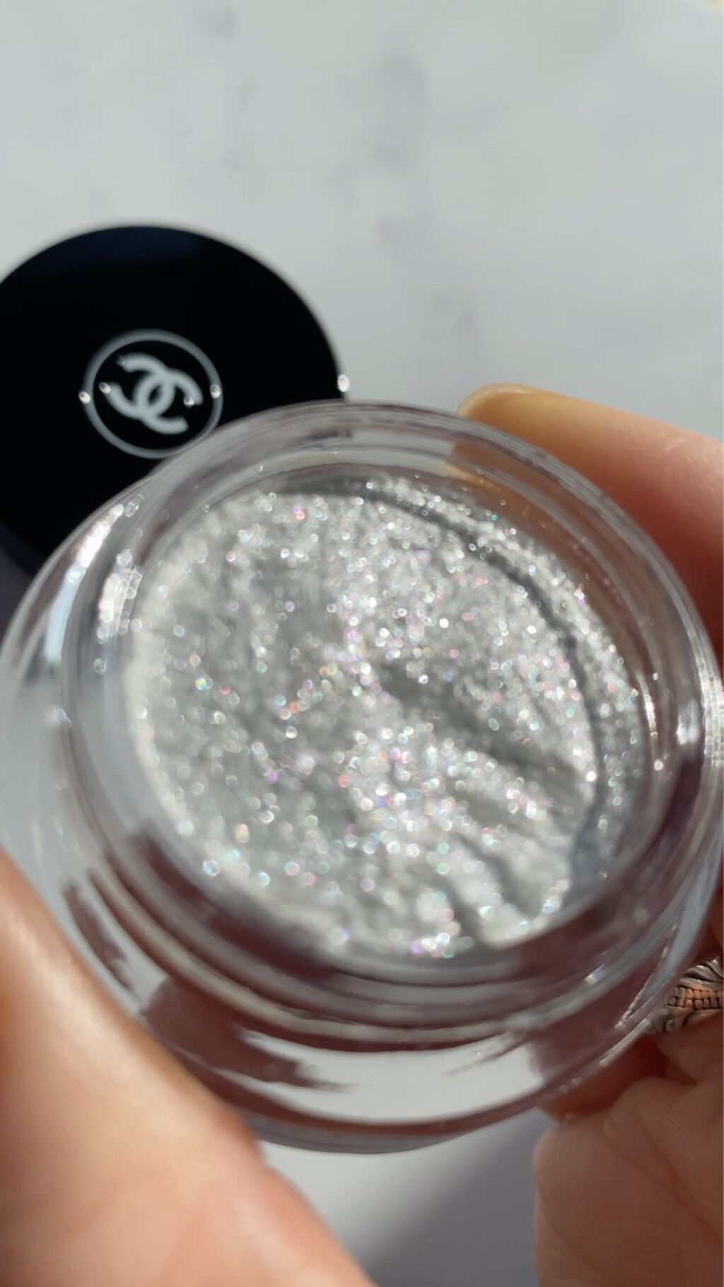 イリュージョン ドンブル/CHANEL/ジェル・クリームアイシャドウの動画クチコミ5つ目