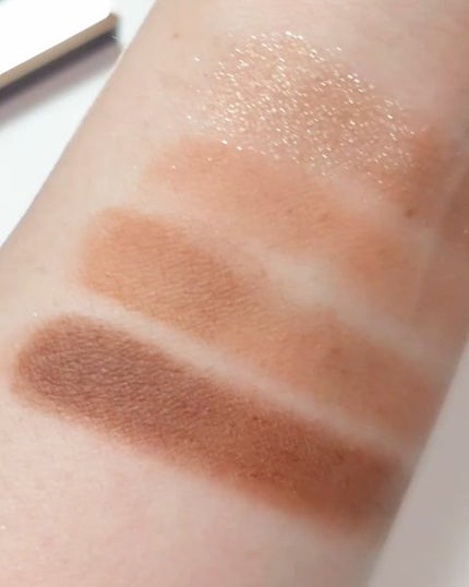 シグニチャー カラー アイズ/SUQQU/アイシャドウパレットを使ったクチコミ(3枚目)