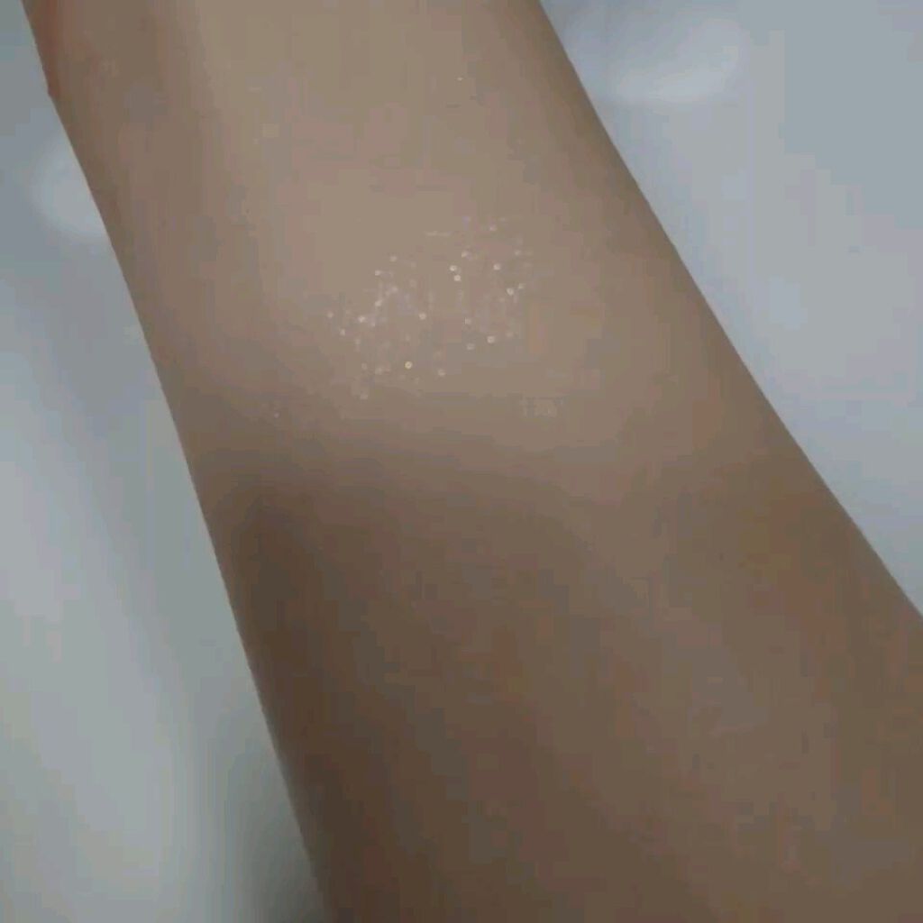 マルチグリッターカラー/ENBAN TOKYO/単色アイシャドウを使ったクチコミ（1枚目）