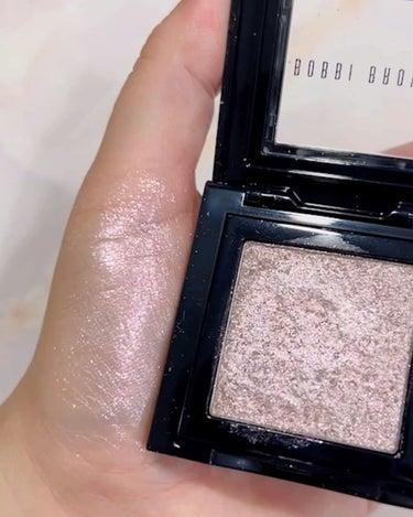 スパークル アイシャドウ 26 シルバーライラック/BOBBI BROWN/シングルアイシャドウを使ったクチコミ（3枚目）