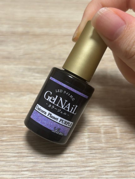 ジェルネイル(ライト対応)/セリア/ジェルネイルの人気ショート動画