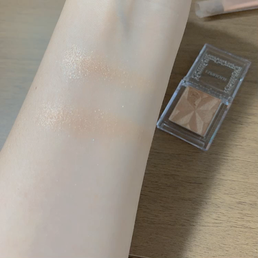 セレクト アイカラー Ｎ/ESPRIQUE/単色アイシャドウを使ったクチコミ（3枚目）