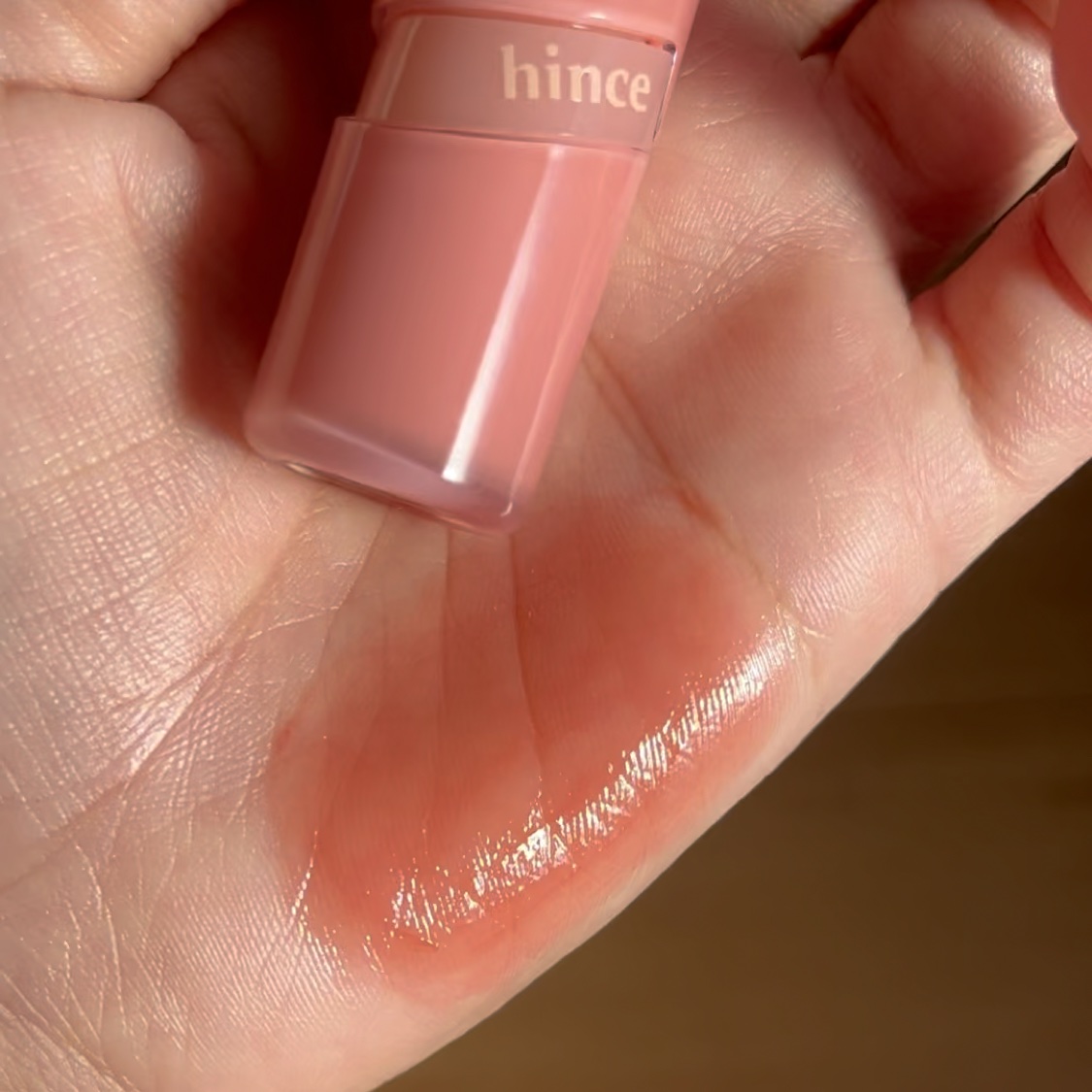 ロウグロウジェルティント/hince/リップティントを使ったクチコミ（2枚目）