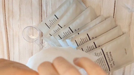 モデリングパック ヒアルロン酸 /ONE THING/洗い流すパック・マスクの人気ショート動画