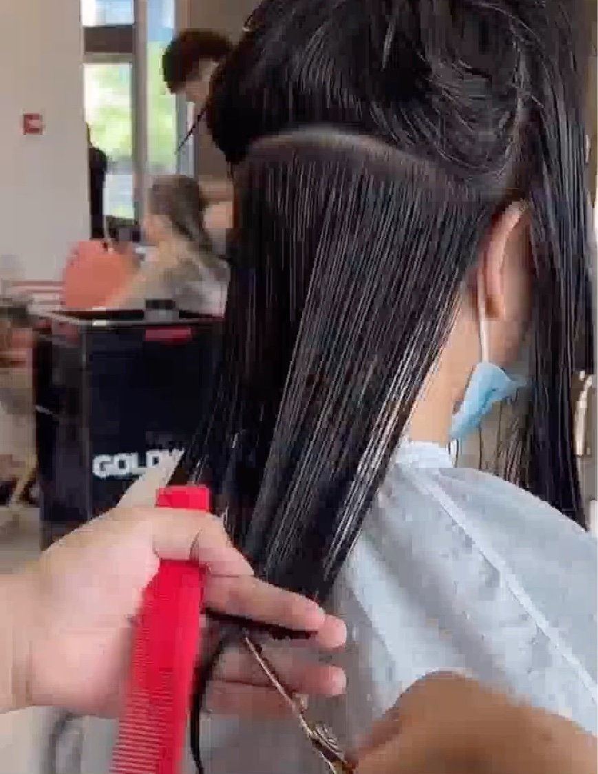 N. ベースヘアスプレー 1/N./プレスタイリング・寝ぐせ直しの動画クチコミ2つ目