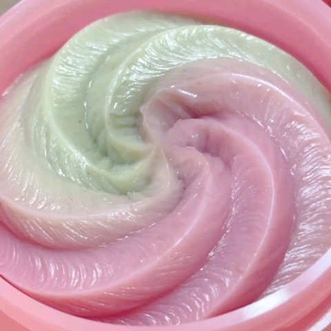 ピンクアロエメレンゲクレンザー/APRILSKIN/その他洗顔料の人気ショート動画