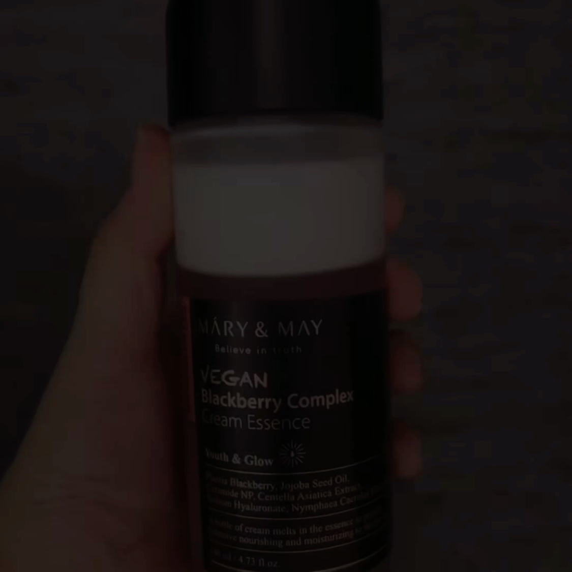 ヴィーガンブラックベリー コンプレックスクリームエッセンス/MARY&MAY/化粧水を使ったクチコミ（3枚目）