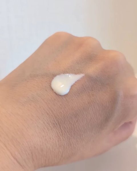 PB333 ユーヴイミルク/プルソワン/乳液を使ったクチコミ（3枚目）