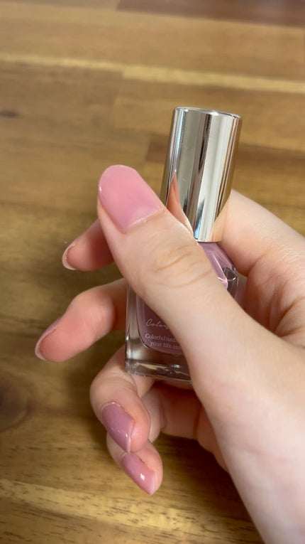 カラフルネイルズ/キャンメイク/マニキュアの人気ショート動画