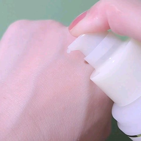 センテラトナー/DR.PEPTI/化粧水の動画クチコミ5つ目