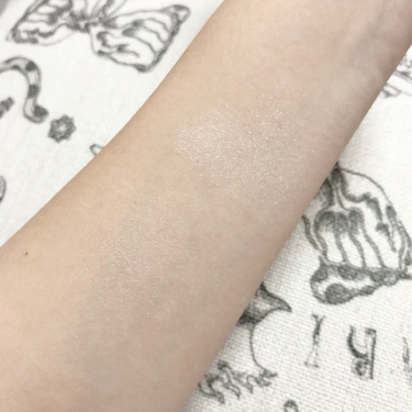 パールグロウハイライト/CEZANNE/パウダーハイライトを使ったクチコミ(2枚目)