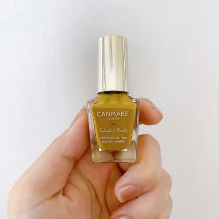 カラフルネイルズ/キャンメイク/マニキュアの人気ショート動画