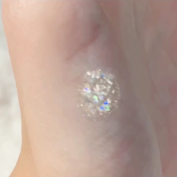 ラスティングマルチアイベース WP/キャンメイク/アイシャドウベースを使ったクチコミ（2枚目）