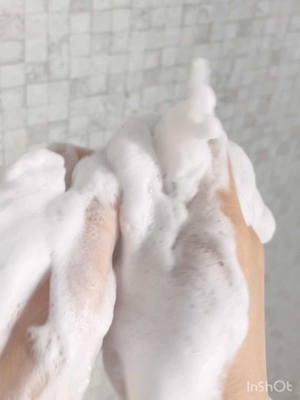 ロゼット洗顔パスタ ブラックパール/ロゼット/洗顔フォームの人気ショート動画