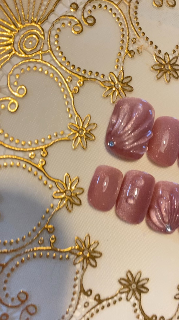 #ネイル,#ジェルネイル,#セルフネイル,#セルフジェルネイル,#プチプラネイル,#簡単ネイル,#自作ネイル,#セリアネイル,#マグネットネイル,#マグネットジェルネイル,#夏ネイル,#季節ネイルのネイルデザイン