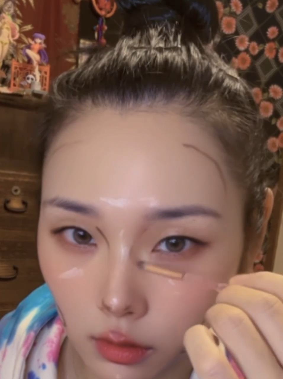 ロングラスティングチップコンシーラー/LUNA/リキッドコンシーラーの動画クチコミ5つ目