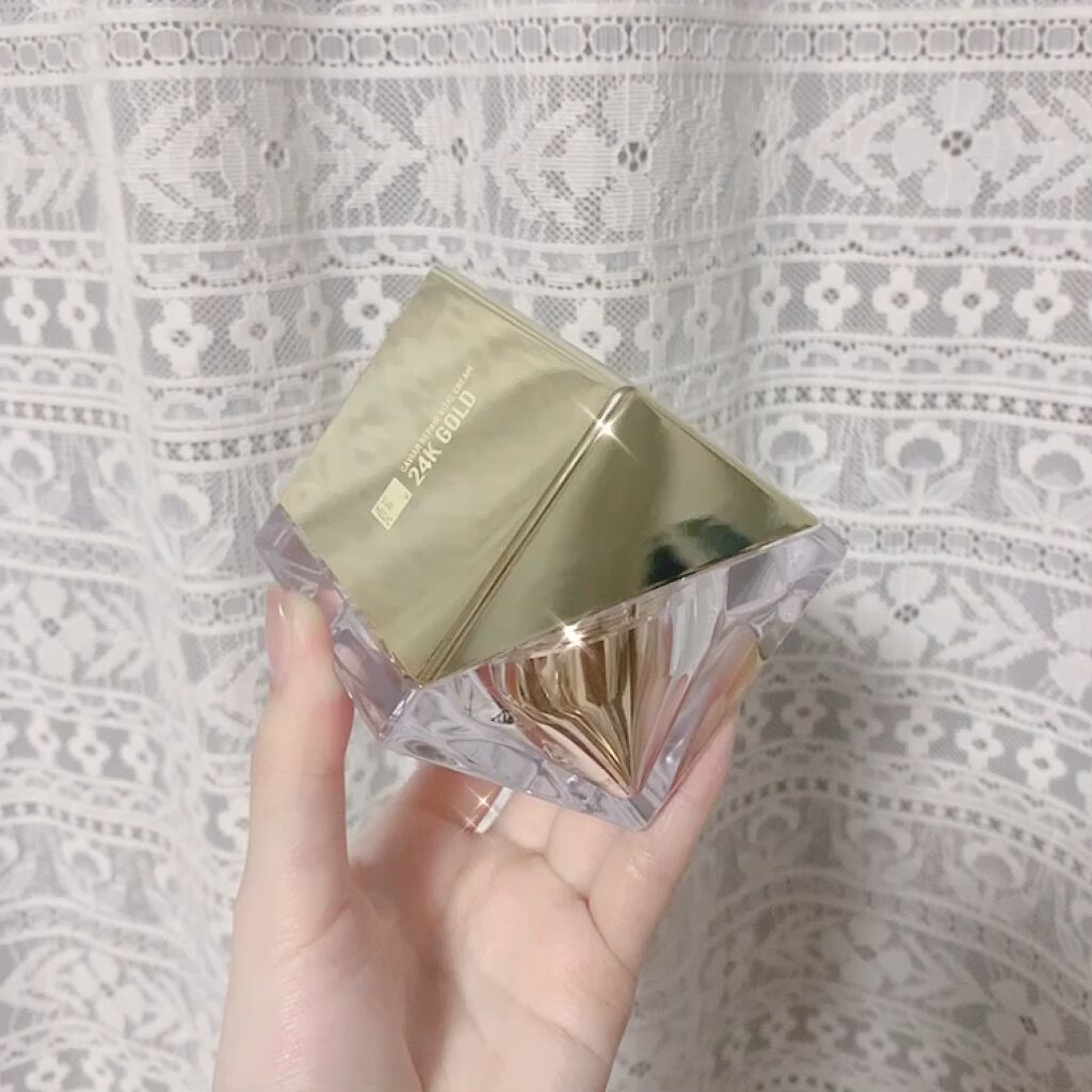 SUR.MEDIC 24Kゴールドキャビアリペアバイタルクリームのクチコミ「♡
金のつぶつぶがリッチな
クリームで保湿ケア！🥇
．
【SUR.MEDIC 24Kゴールドキ.....」（2枚目）