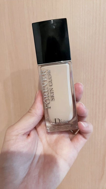 ディオールスキン フォーエヴァー フルイド グロウ/Dior/リキッドファンデーションの人気ショート動画