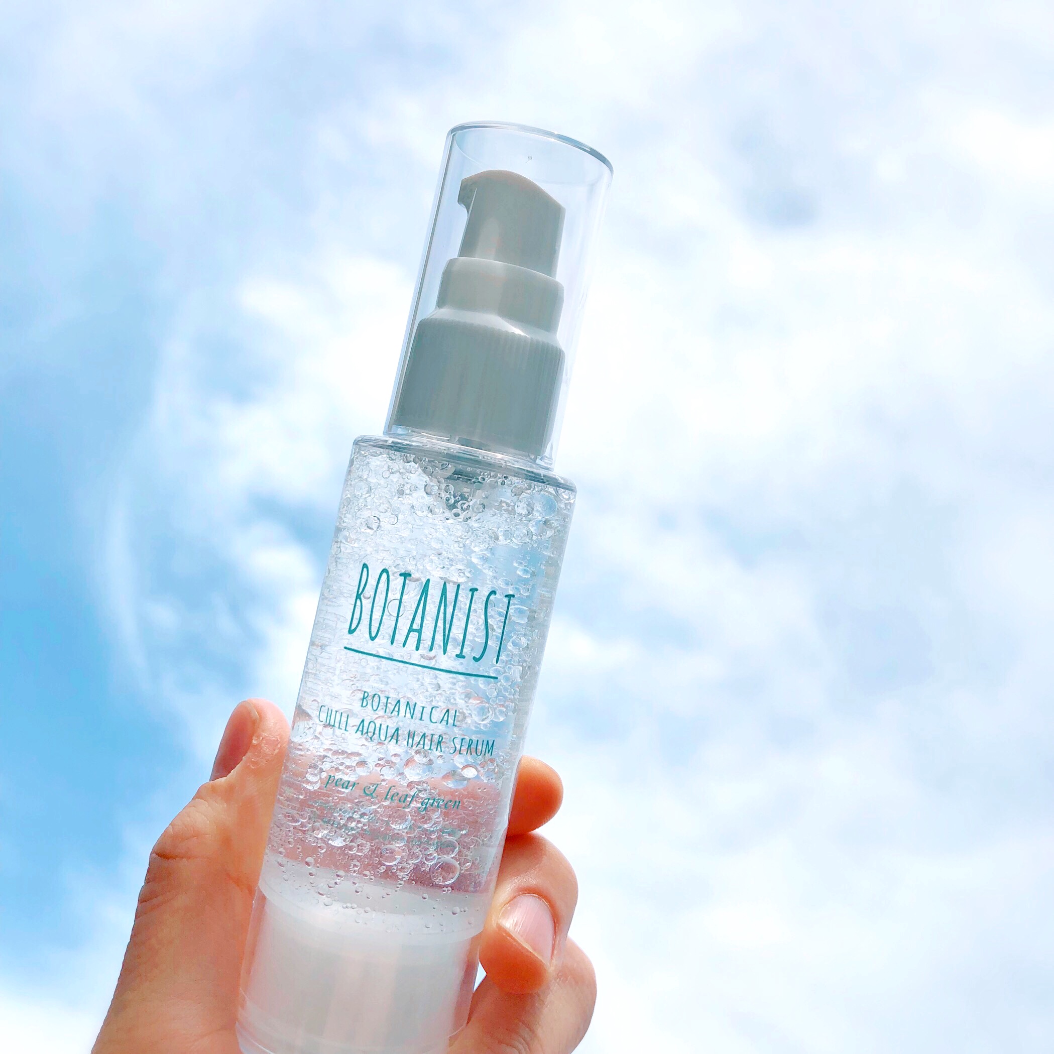 BOTANIST ボタニカルチルアクアセラムのクチコミ「なめらかなツヤ髪へ導くヘアセラムって❓🌻

日ごとに気温が高くなり、本格的な夏の予感🌞
.....」（1枚目）