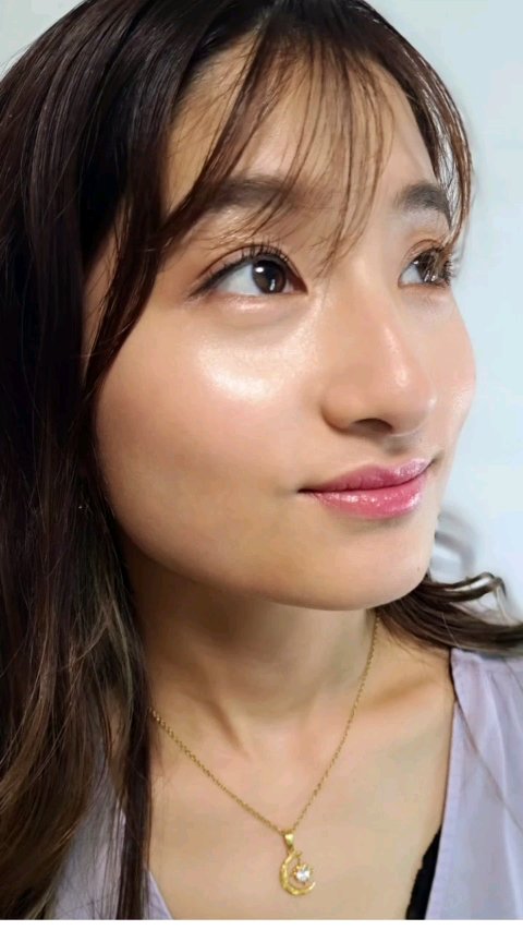 貴族のゴールド メイクブラシ11本セット 化粧ポーチ付き/SIXPLUS/メイクブラシの人気ショート動画