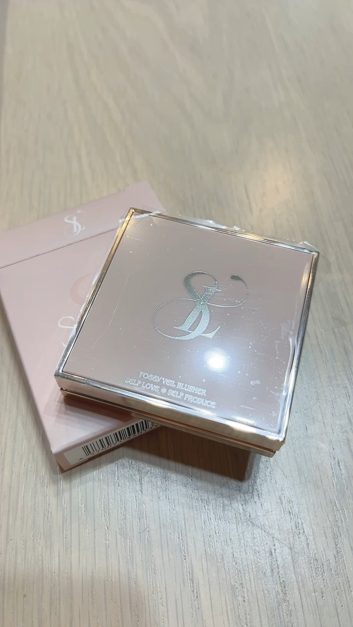 フォギーヴェールブラッシャー/SELVE/パウダーチークの動画クチコミ1つ目