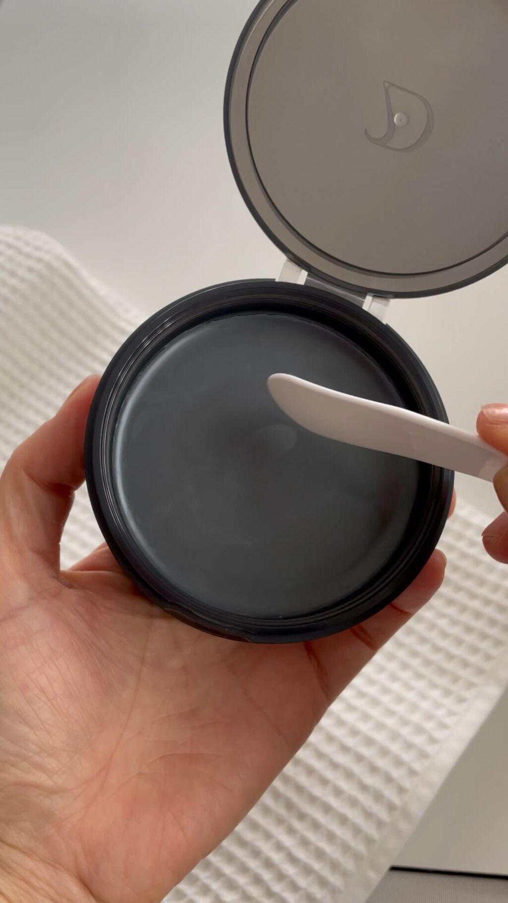 デュオ ザ クレンジングバーム ブラック/DUO/クレンジングバームの人気ショート動画