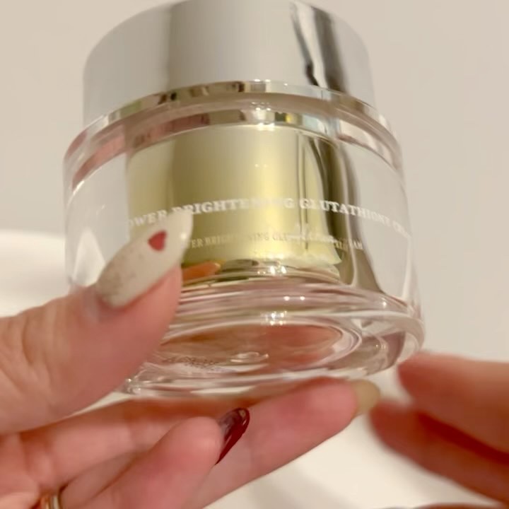 パワーブライトニング グルタチオンクリーム/Dr.Althea/フェイスクリームを使ったクチコミ（3枚目）