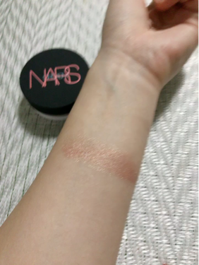 イルミネーティングルースパウダー/NARS/ルースパウダーの動画クチコミ1つ目