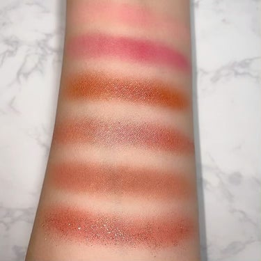 Snap shadows mix & match eyeshadow palette/FENTY BEAUTY BY RIHANNA/アイシャドウパレットの動画クチコミ4つ目