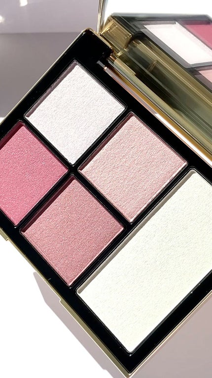 フェイス スタイリスト/SNIDEL BEAUTY/アイシャドウパレットの人気ショート動画