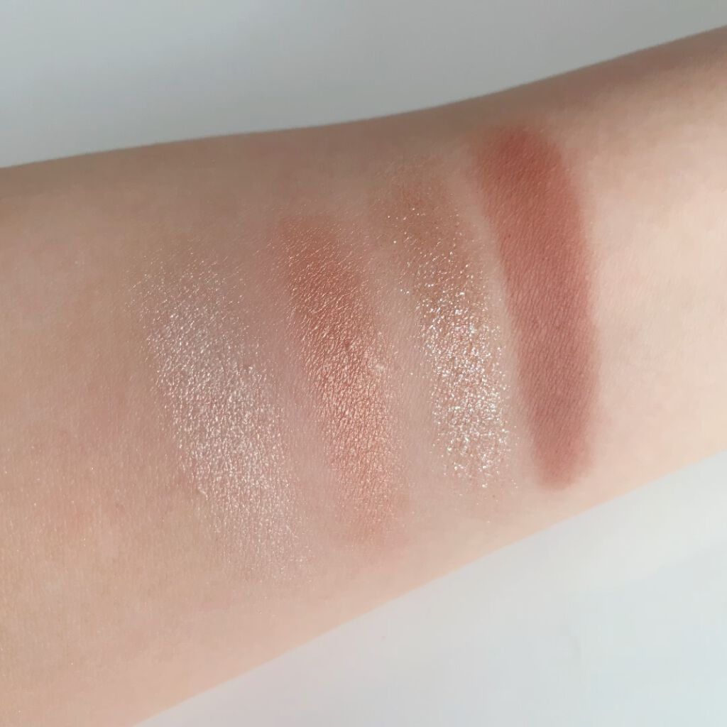 ビッガーブライターアイズ/Charlotte Tilbury/アイシャドウパレットの動画クチコミ4つ目