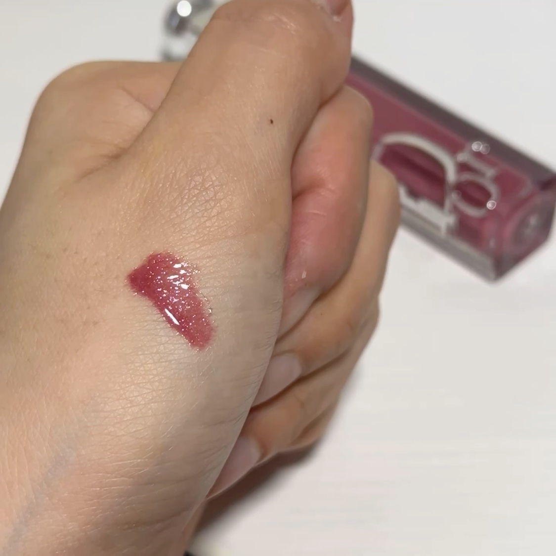 ディオール アディクト リップ マキシマイザー/Dior/リップグロスの動画クチコミ5つ目