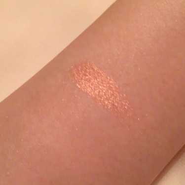 プリズム エアー シャドウ/CLIO/単色アイシャドウを使ったクチコミ（2枚目）