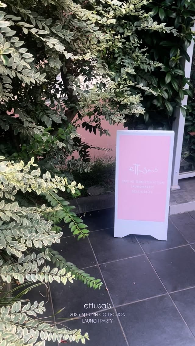 ettusais
2025 AUTUMN COLLECTION
LAUNCH PARTY ❤️‍🔥
　
ご招待いただいて行ってきました☺︎
　
ettusaisのコスメはずっと愛用してるけど、
今回のイベントのメインは
ベージュパウダーと