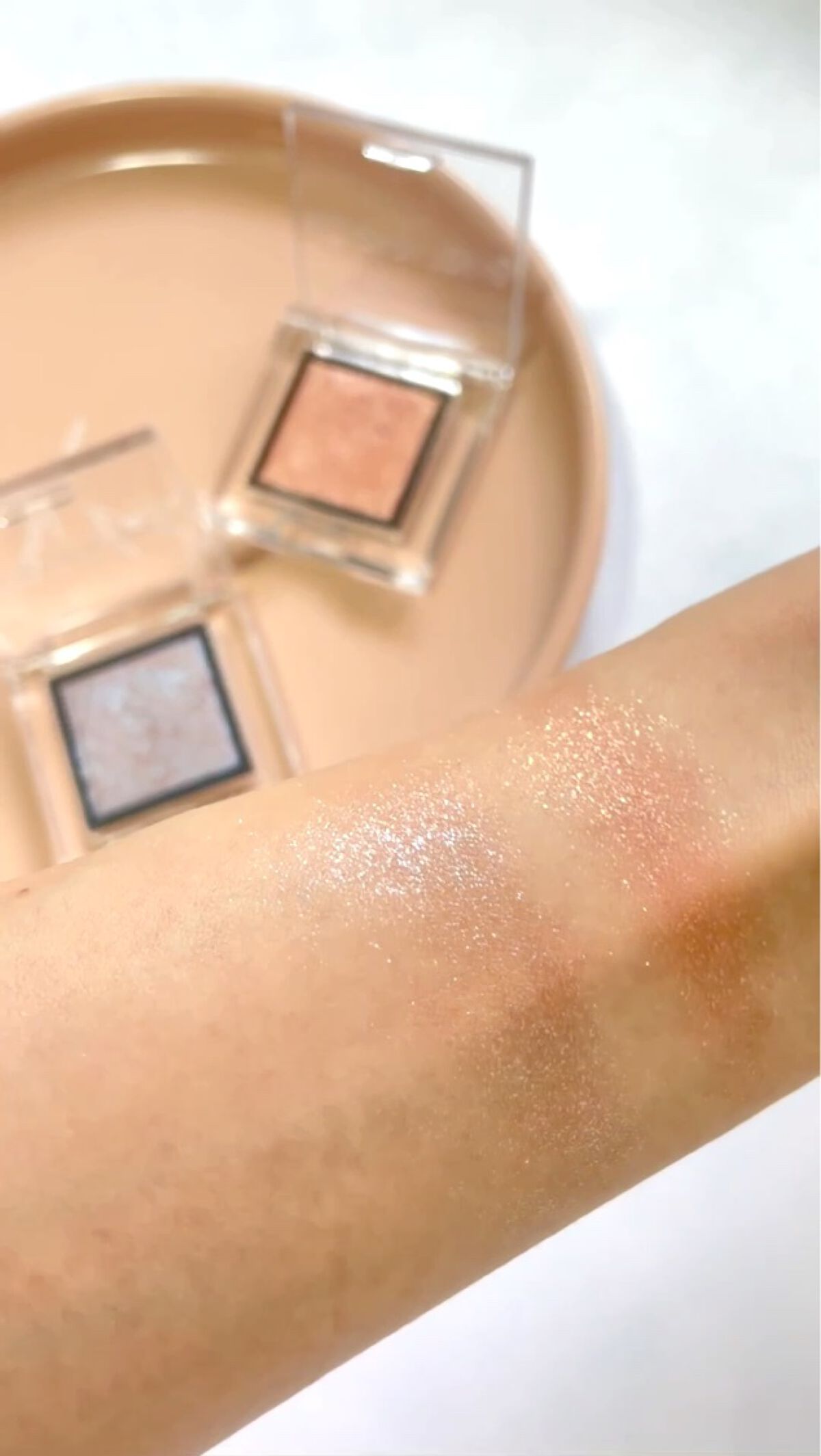 アディクション ザ アイシャドウ スパークル/ADDICTION/単色アイシャドウを使ったクチコミ（3枚目）