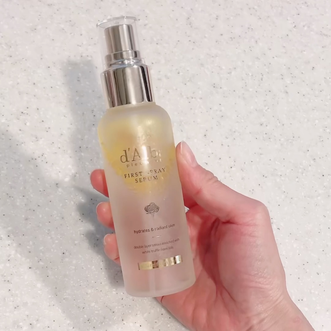 ダルバ ホワイトトリュフファーストスプレーセラム/ダルバ/ミスト状化粧水を使ったクチコミ（3枚目）