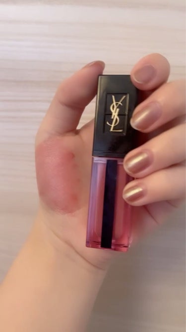 ルージュ ピュールクチュール ヴェルニ ウォーターステイン/YVES SAINT LAURENT BEAUTE/口紅を使ったクチコミ（2枚目）