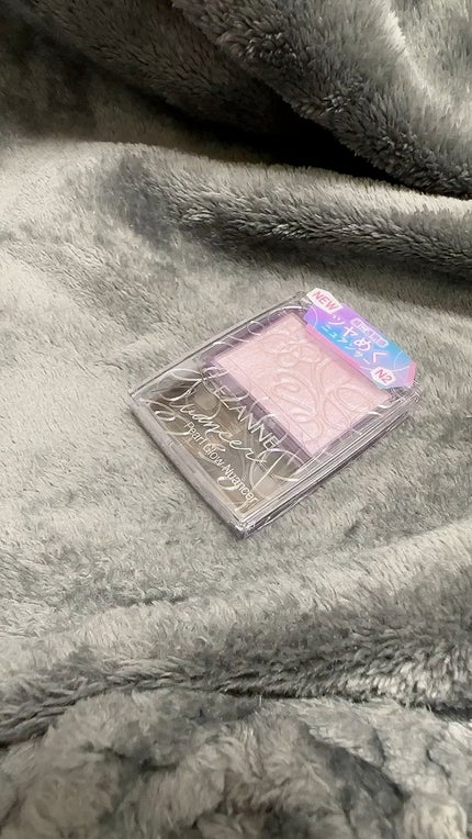 パールグロウニュアンサー/CEZANNE/パウダーハイライトの人気ショート動画