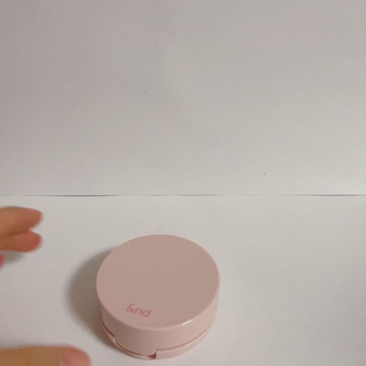 アンドバイロムアンド　メロウマットクッション/&nd by rom&nd/クッションファンデーションの動画クチコミ5つ目