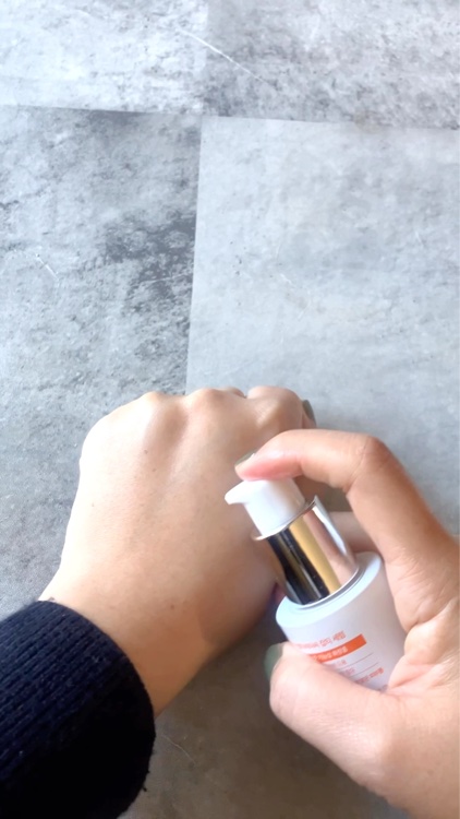 レチ二オールポアタイトニングセラム/Real Barrier/美容液を使ったクチコミ（3枚目）